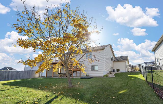 4413 35th Street NW, Rochester, MN 55901