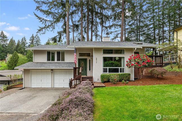 6812 185th Avenue E, Bonney Lake, WA 98391