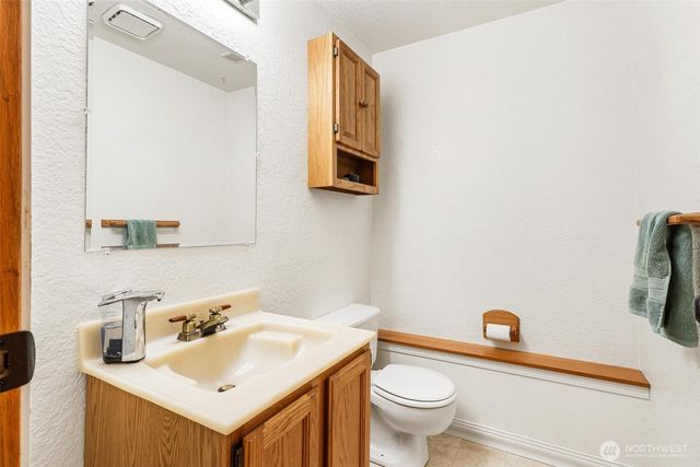 6812 185th Avenue E, Bonney Lake, WA 98391