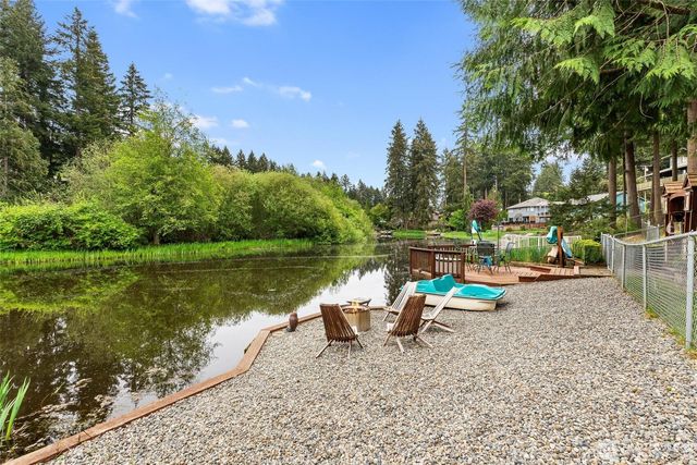 6812 185th Avenue E, Bonney Lake, WA 98391