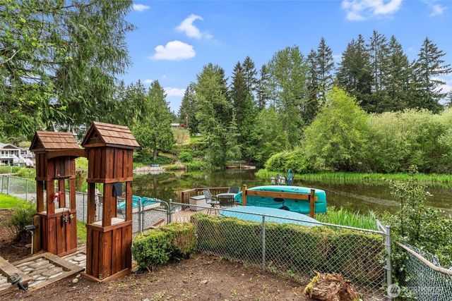 6812 185th Avenue E, Bonney Lake, WA 98391