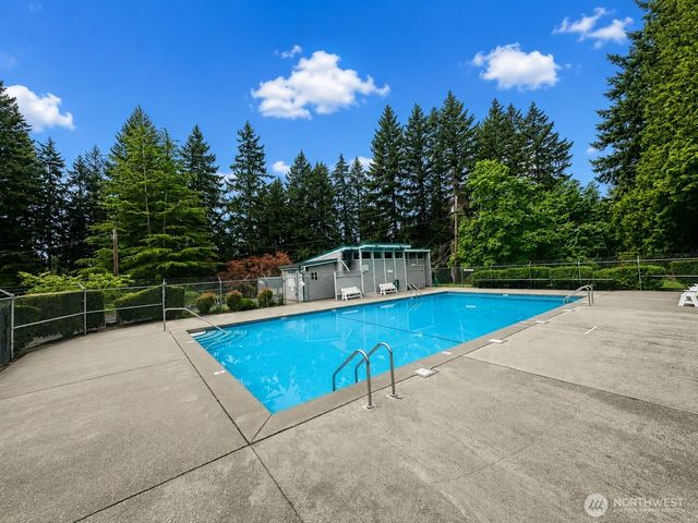 6812 185th Avenue E, Bonney Lake, WA 98391
