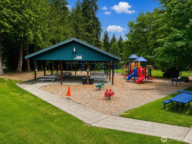 6812 185th Avenue E, Bonney Lake, WA 98391