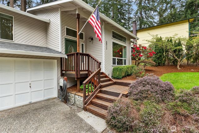 6812 185th Avenue E, Bonney Lake, WA 98391