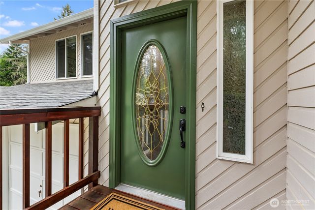 6812 185th Avenue E, Bonney Lake, WA 98391