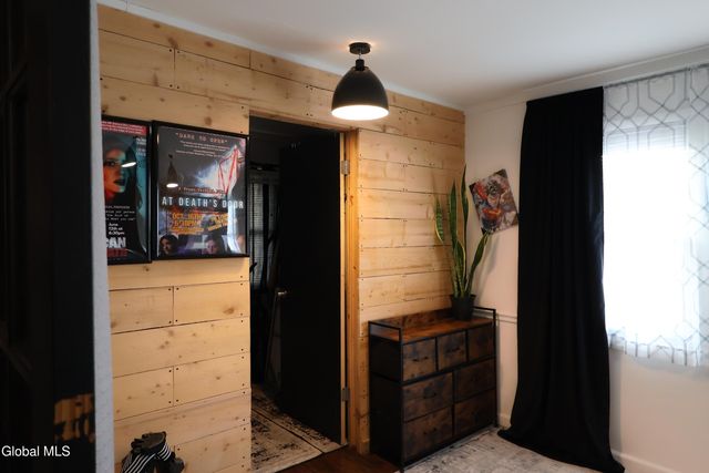 1 Newcomb Street, Queensbury, NY 12804