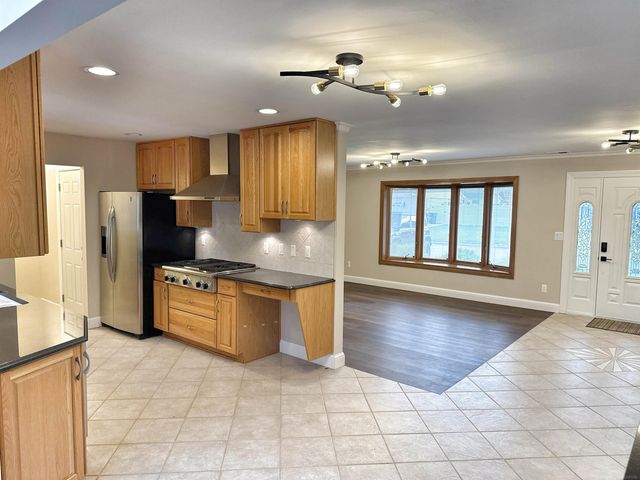 38159 Mast Street, Harrison Twp, MI 48045