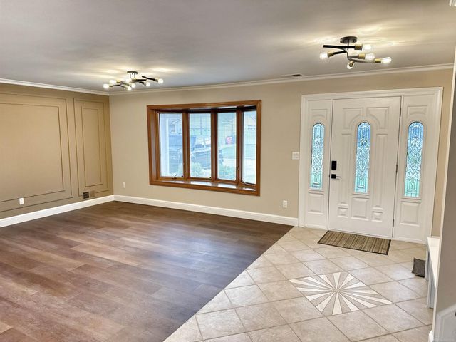 38159 Mast Street, Harrison Twp, MI 48045