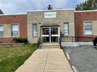 877 Broadway Avenue, East Providence, RI 02914