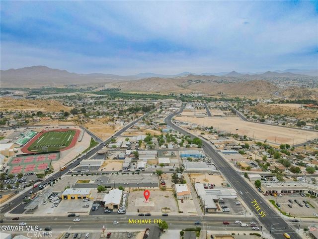 16651 Mojave Dr, Victorville, CA 92395