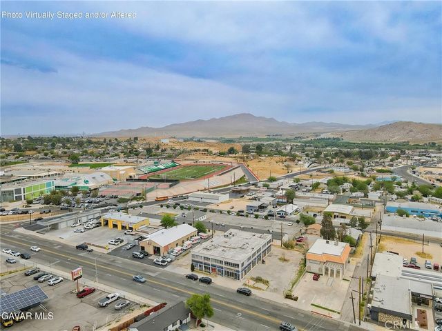 16651 Mojave Dr, Victorville, CA 92395