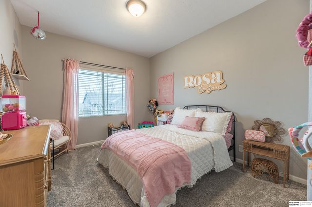 14241 Wood Valley Drive, Omaha, NE 68142