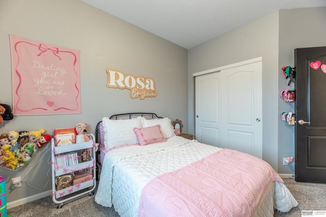 14241 Wood Valley Drive, Omaha, NE 68142