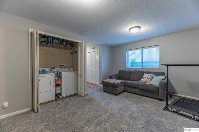 14241 Wood Valley Drive, Omaha, NE 68142