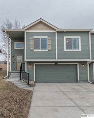 14241 Wood Valley Drive, Omaha, NE 68142