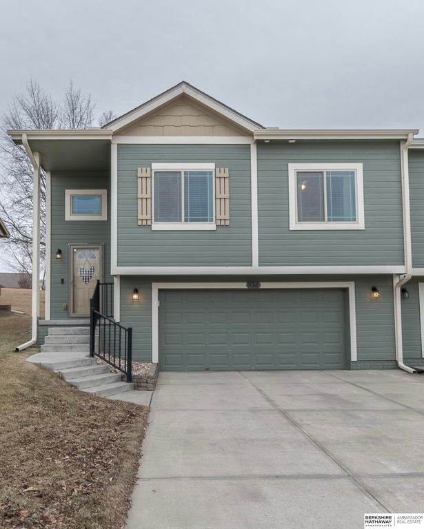 14241 Wood Valley Drive, Omaha, NE 68142