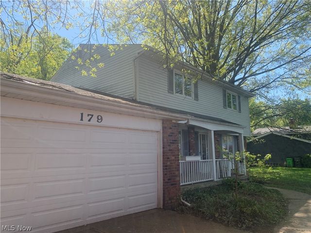 179 Ashwood Drive, Avon Lake, OH 44012
