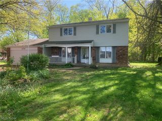 179 Ashwood Drive, Avon Lake, OH 44012