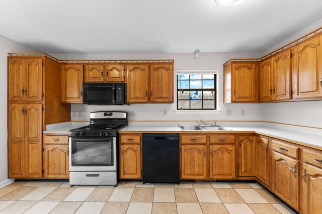 164 Condor Ct, Clarksville, TN 37042