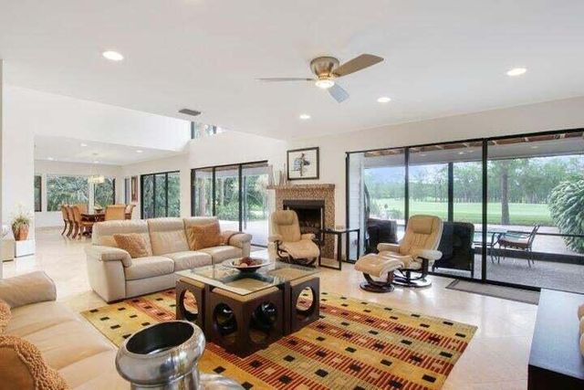 1328 SE Colony Way, Jupiter, FL 33478