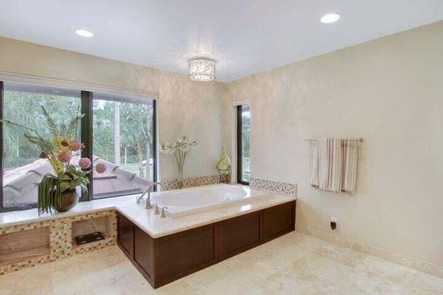 1328 SE Colony Way, Jupiter, FL 33478