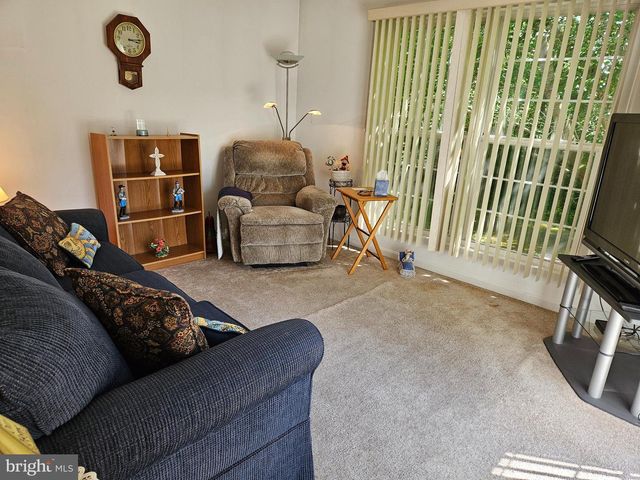 1308 CHESAPEAKE DR, Denton, MD 21629