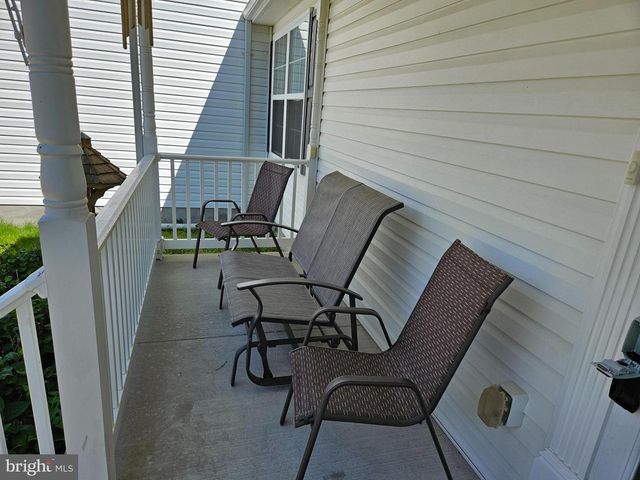 1308 CHESAPEAKE DR, Denton, MD 21629