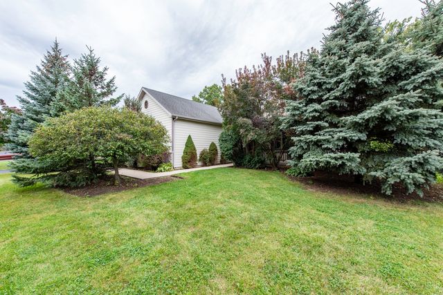 3748 Creekside Court, Winthrop Harbor, IL 60096