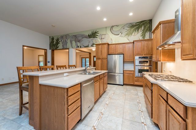 3748 Creekside Court, Winthrop Harbor, IL 60096
