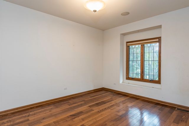 3748 Creekside Court, Winthrop Harbor, IL 60096