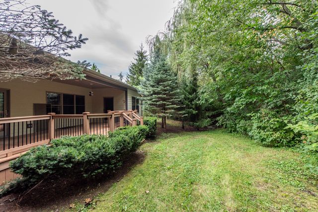 3748 Creekside Court, Winthrop Harbor, IL 60096