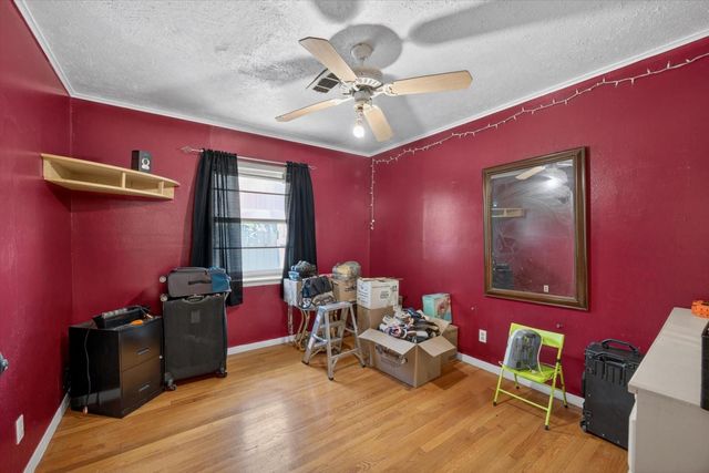 1313 Plymouth Street, Pasadena, TX 77502