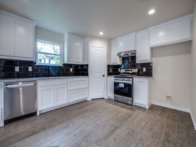 4220 Hamilton Avenue, Dallas, TX 75210