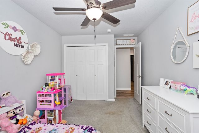 216 Rellim Drive, Norwalk, IA 50211