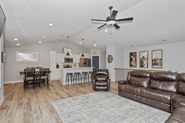 216 Rellim Drive, Norwalk, IA 50211