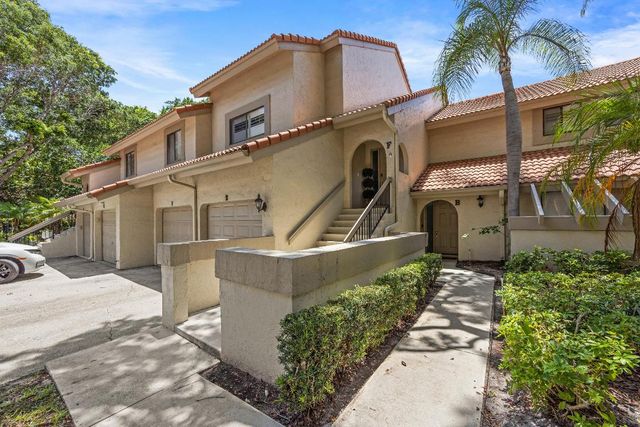 5710 Coach House Circle F, Boca Raton, FL 33486