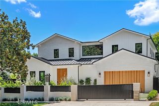 315 Veteran Ave, Los Angeles, CA 90024