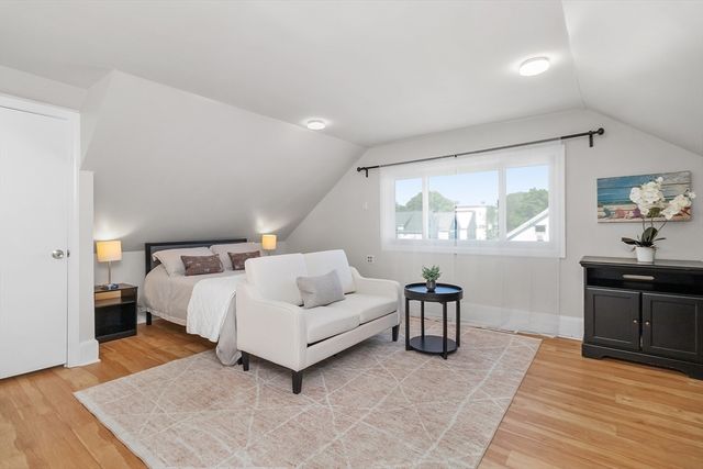 22 Wellington Ave, Somerville, MA 02145