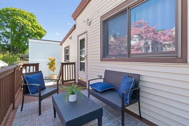 22 Wellington Ave, Somerville, MA 02145