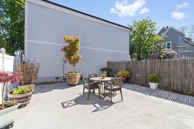 22 Wellington Ave, Somerville, MA 02145