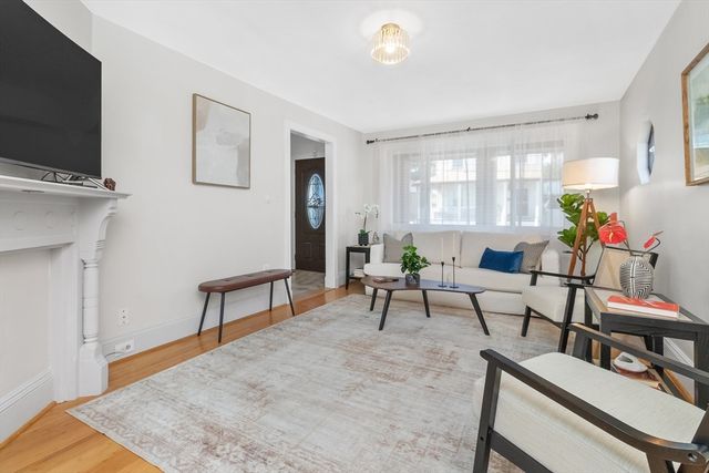 22 Wellington Ave, Somerville, MA 02145