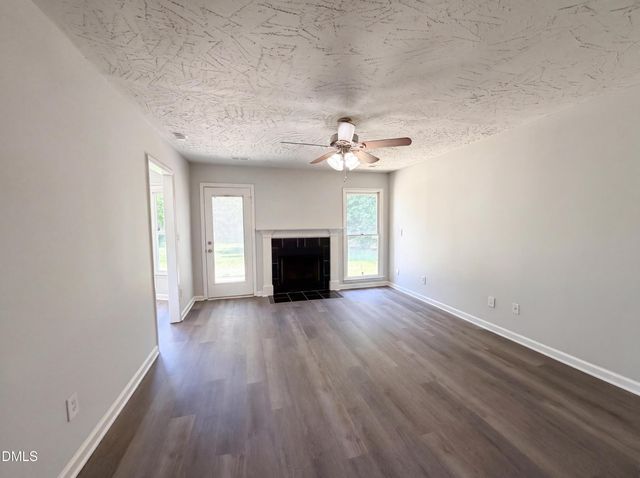 2577 Previs Road, Fayetteville, NC 28306