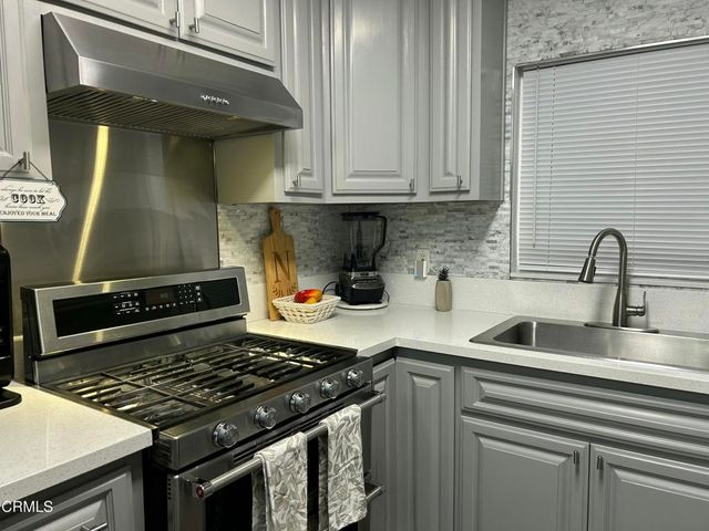 1080 N Eastman Avenue, Los Angeles, CA 90063