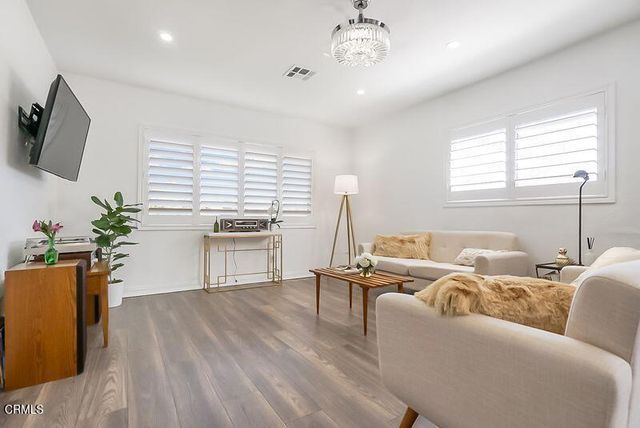 1080 N Eastman Avenue, Los Angeles, CA 90063