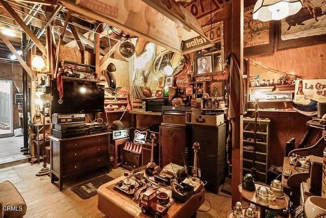 1080 N Eastman Avenue, Los Angeles, CA 90063