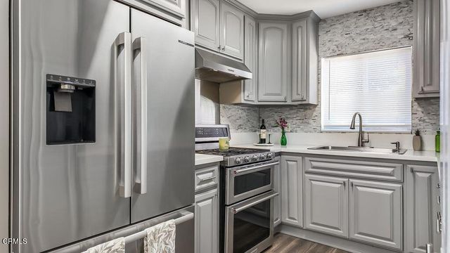 1080 N Eastman Avenue, Los Angeles, CA 90063