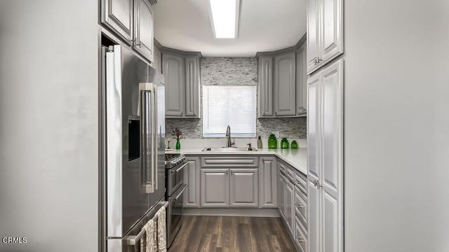 1080 N Eastman Avenue, Los Angeles, CA 90063