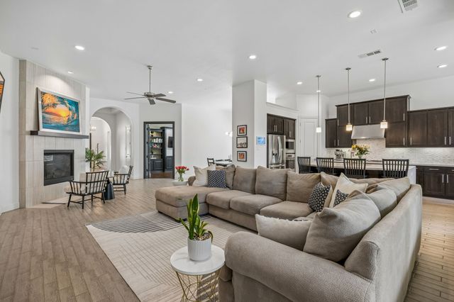 4671 Crossvine Drive, Prosper, TX 75078