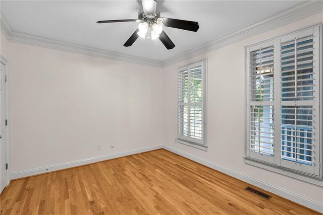 997 Longley Avenue NW, Atlanta, GA 30318