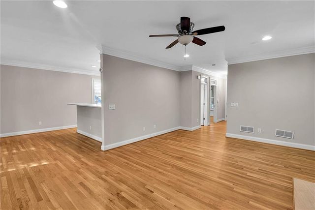 997 Longley Avenue NW, Atlanta, GA 30318